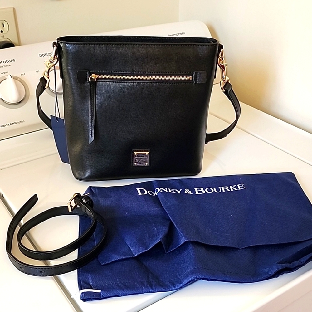 Dooney and Bourke ZIP Crossbody